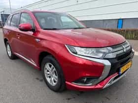Mitsubishi Outlander (2019)