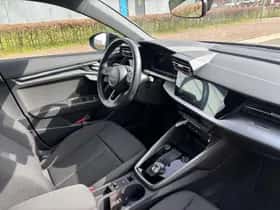 Audi A3 (2021) thumbnail 10