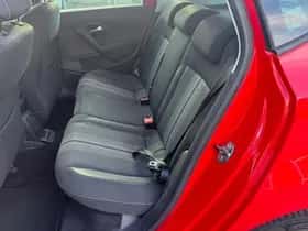 Volkswagen Polo (2012) thumbnail 12