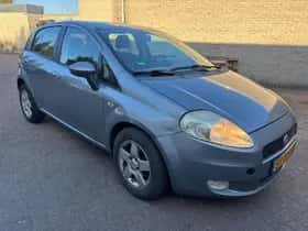 Fiat Punto (2006) thumbnail 3