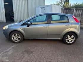Fiat Punto (2006) thumbnail 4