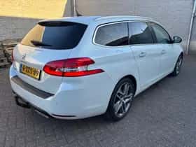 Peugeot 308 (2014) thumbnail 4