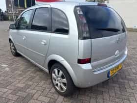 Opel Meriva (2009) thumbnail 5