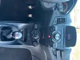 Ford Fiesta (2015) thumbnail 16