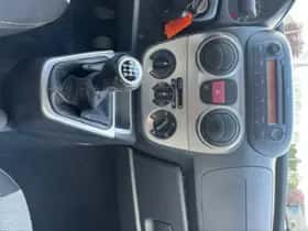 Fiat QUBO (2008) thumbnail 14