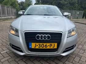 Audi A3 (2010) thumbnail 2