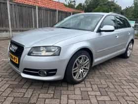 Audi A3 (2010) thumbnail 3
