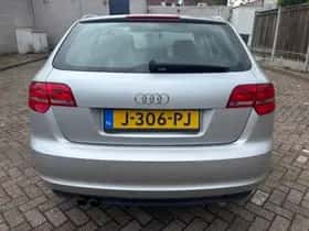 Audi A3 (2010) thumbnail 7