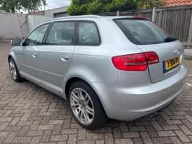 Audi A3 (2010) thumbnail 8