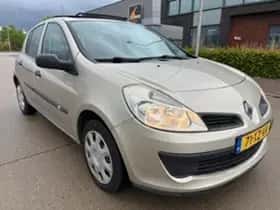 Renault Clio (2007) thumbnail 3