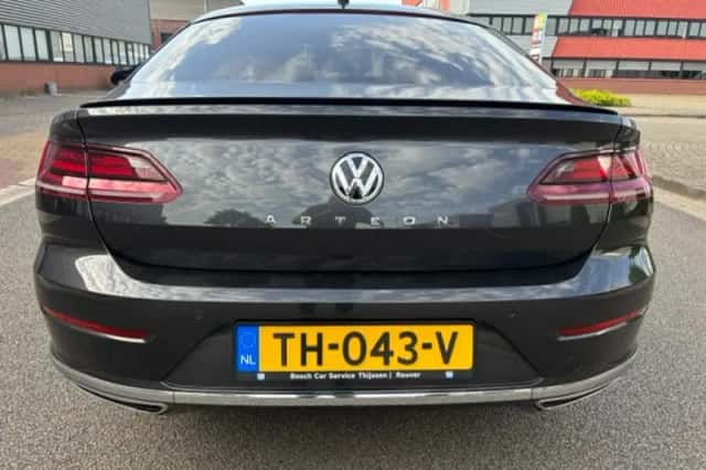Volkswagen Arteon (2018) thumbnail 6