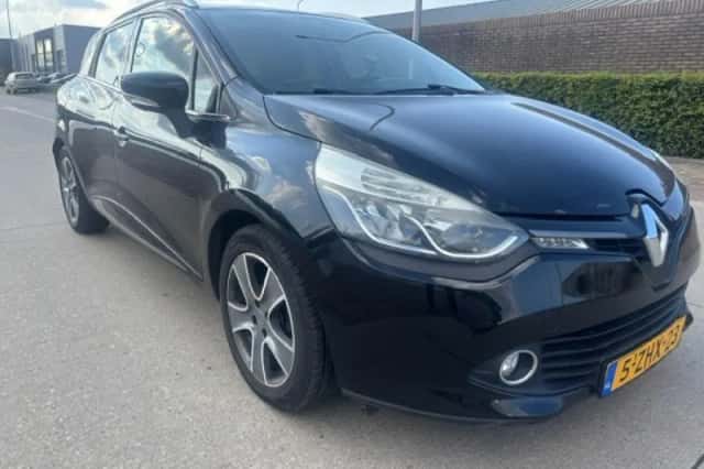 Renault Clio (2015) thumbnail 1