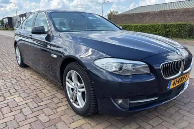 BMW 5-Serie (2010) thumbnail 1