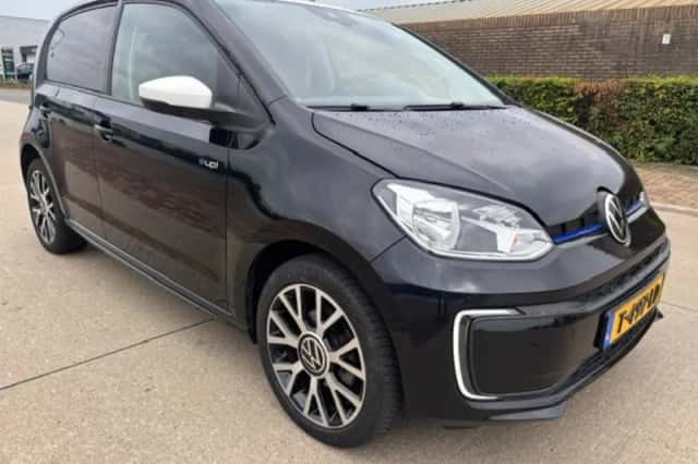 Volkswagen E-UP (2020) thumbnail 3