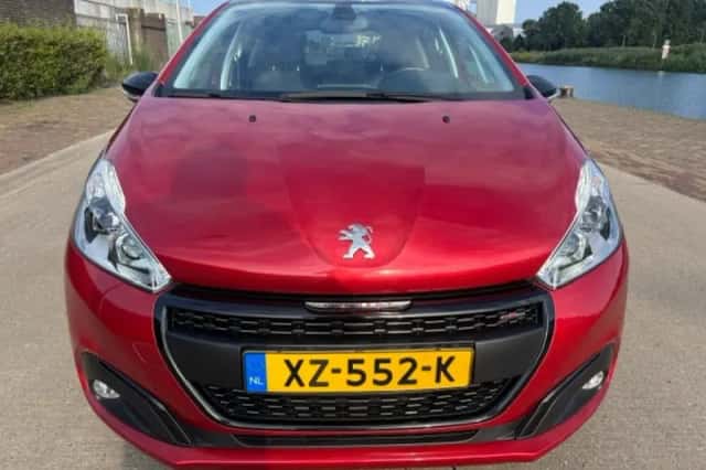Peugeot 208 (2019) thumbnail 2