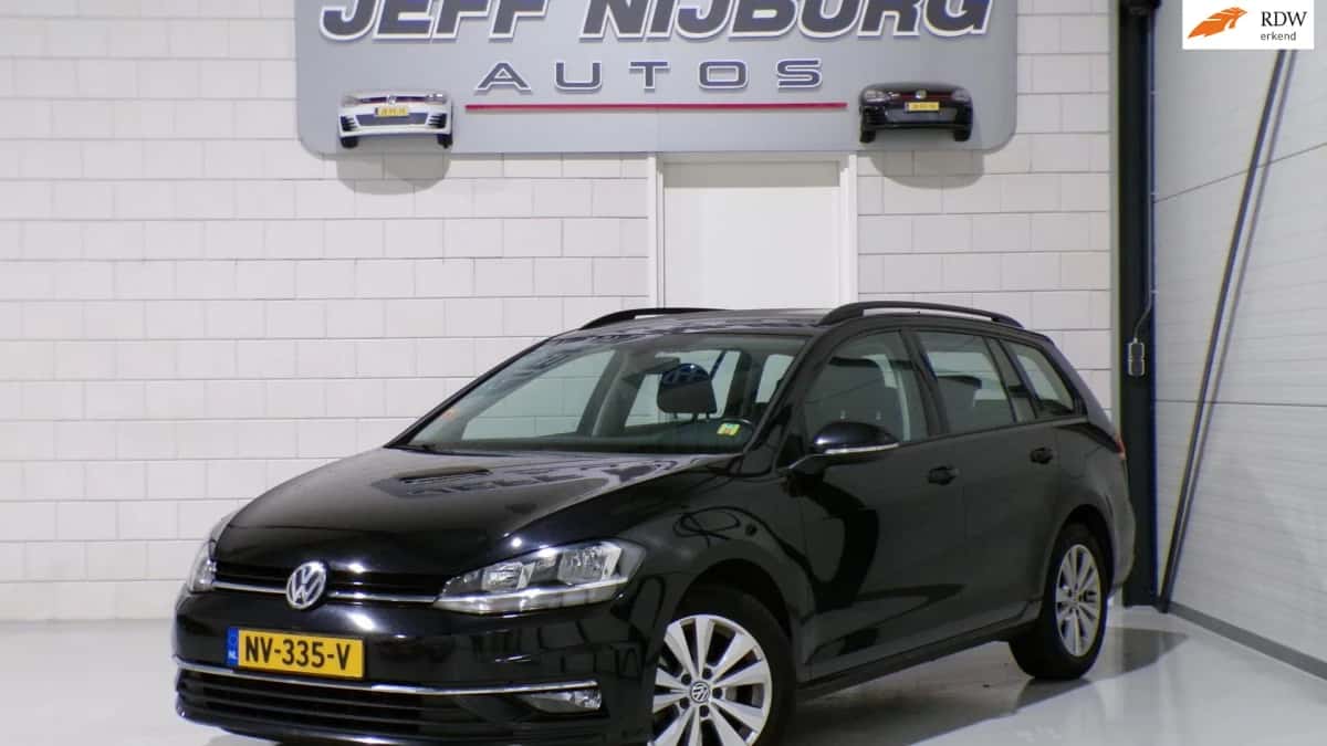 Volkswagen Golf (2017) — foto 1