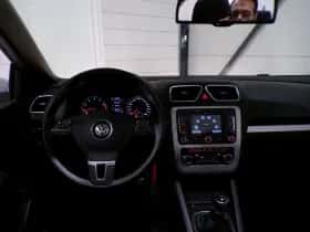 Volkswagen Eos (2011) thumbnail 11