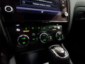 Škoda Octavia (2019) thumbnail 19