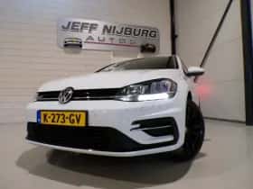 Volkswagen Golf (2017) thumbnail 4