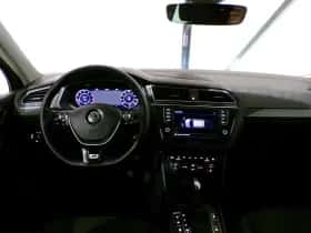 Volkswagen Tiguan (2017) thumbnail 11