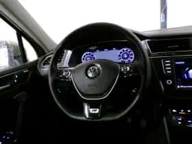 Volkswagen Tiguan (2017) thumbnail 12