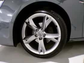 Audi A5 (2013) thumbnail 5