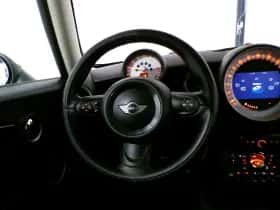 MINI Mini (2010) thumbnail 11