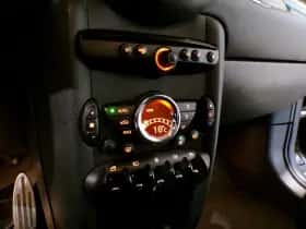MINI Mini (2010) thumbnail 15