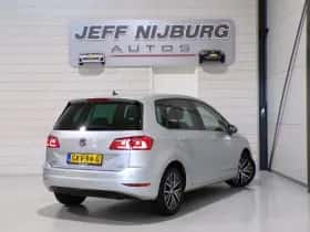 Volkswagen Golf (2016) thumbnail 6