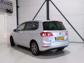 Volkswagen Golf (2016) thumbnail 8