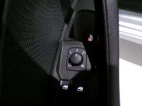Škoda Octavia (2021) thumbnail 14