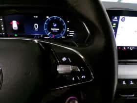 Škoda Octavia (2021) thumbnail 23