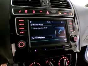Volkswagen Polo (2015) thumbnail 18