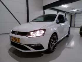 Volkswagen Polo (2015) thumbnail 25