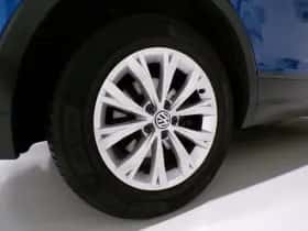 Volkswagen Tiguan (2016) thumbnail 26
