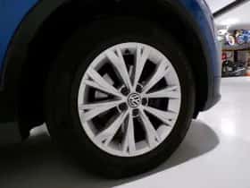 Volkswagen Tiguan (2016) thumbnail 27