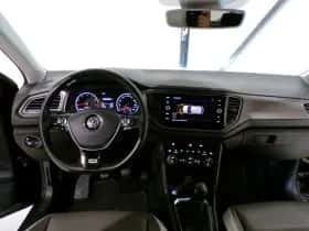 Volkswagen T-Roc (2018) thumbnail 15