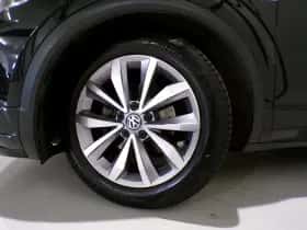 Volkswagen T-Roc (2018) thumbnail 8