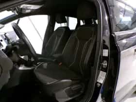 Volkswagen Polo (2018) thumbnail 23