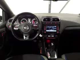 Volkswagen Polo (2013) thumbnail 11