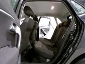 Volkswagen Polo (2014) thumbnail 17