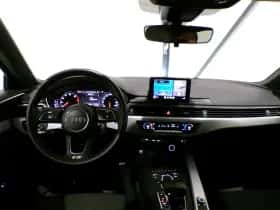 Audi A4 (2016) thumbnail 14