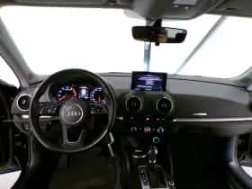 Audi A3 (2018) thumbnail 12