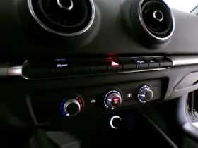 Audi A3 (2018) thumbnail 17