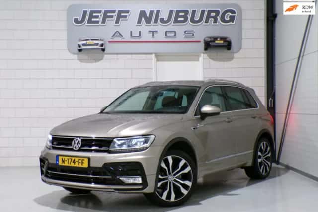 Volkswagen Tiguan (2017) thumbnail 1