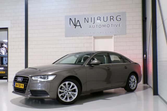 Audi A6 (2012) thumbnail 2