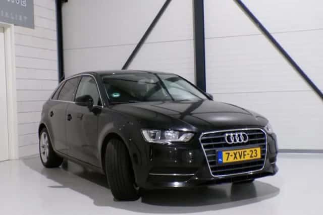Audi A3 (2014) thumbnail 4