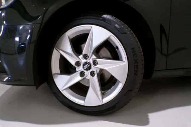 Audi A3 (2014) thumbnail 6