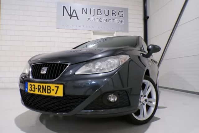 SEAT Ibiza (2011) thumbnail 5