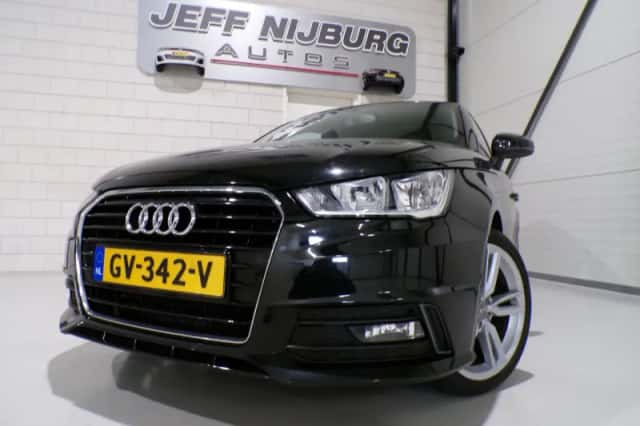 Audi A1 (2015) thumbnail 4